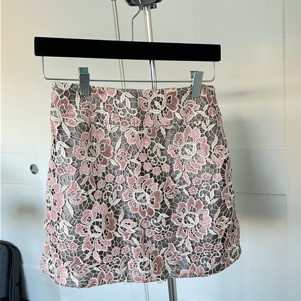 Topshop Boutique mini lace dress pink/grey size 2